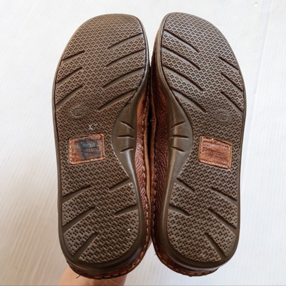 JOHNSTON & MURPHY brown leather slip-on loafers - Picture 4 of 10